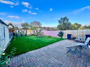 Photo 16- click for photo gallery